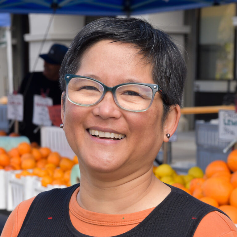 Cropped photo of Cindy Mendoza, Foodwise staff at the Ferry Plaza Farmers Market