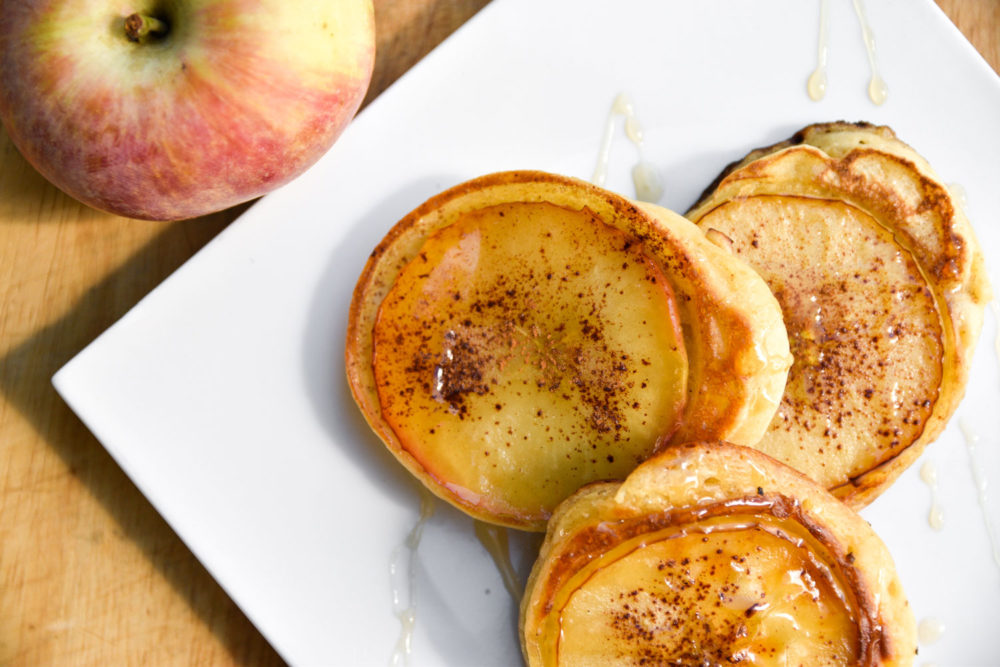 Thick and Fluffy Apple Oladky (pancakes)