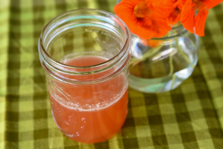 strawberry fresca, served in a mason jar
